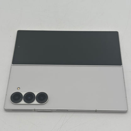 Unlocked Samsung Galaxy Z Fold6 12GB RAM 512GB SM-F956U1 Silver Shadow
