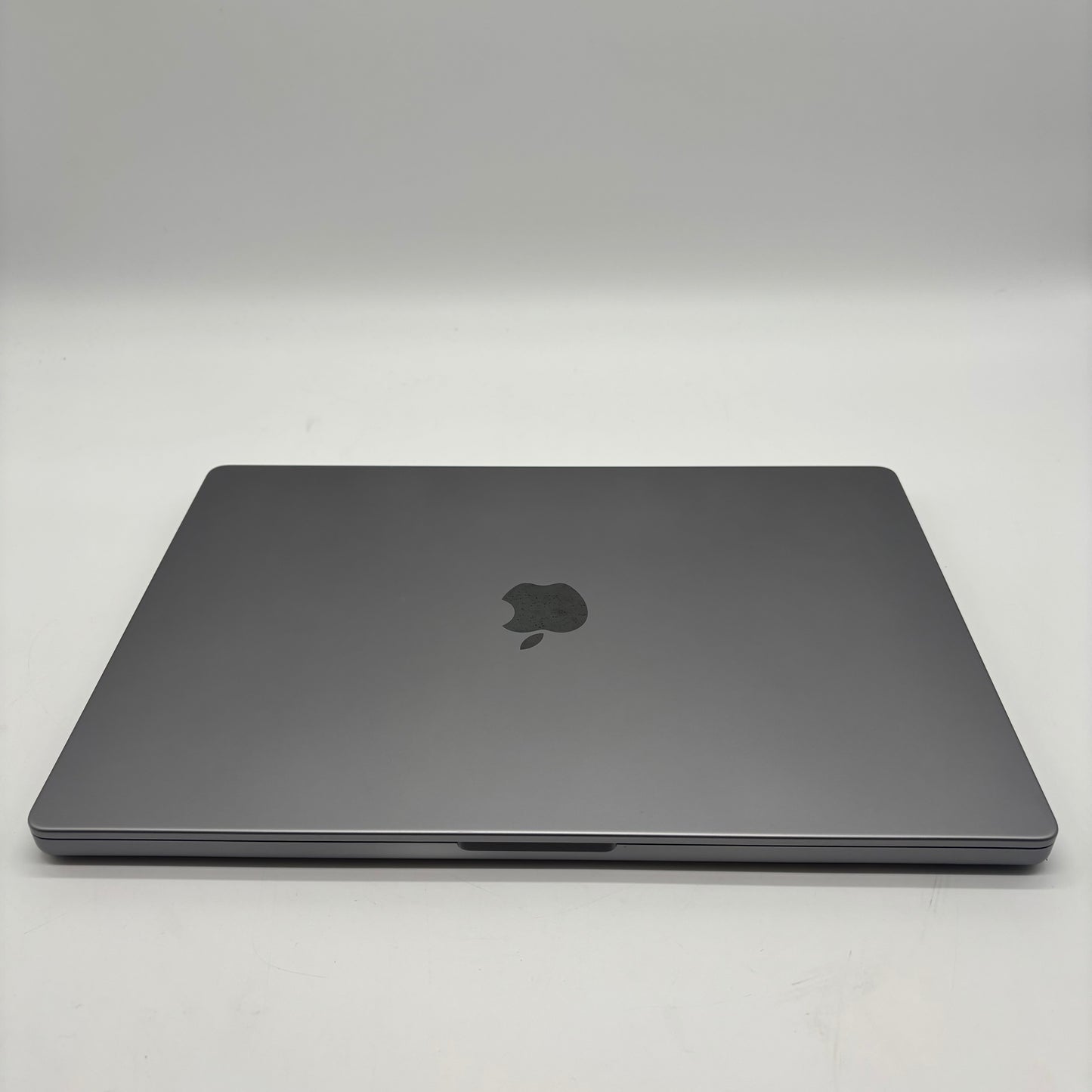 2021 Apple MacBook Pro 16" M1 Pro 16C GPU 3.2GHz 16GB RAM 512GB SSD A2485