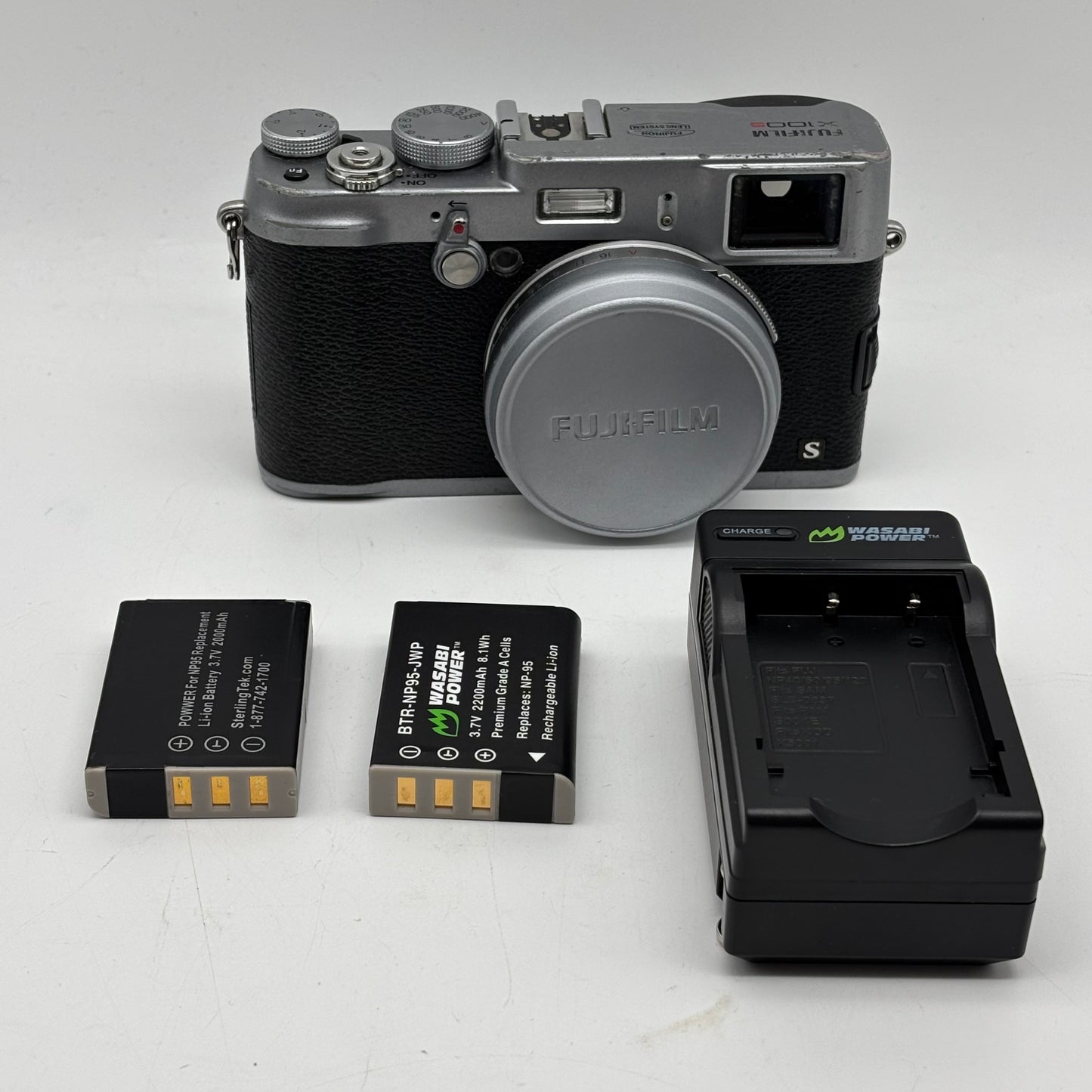 Fujifilm X100S 16.0MP Digital Camera