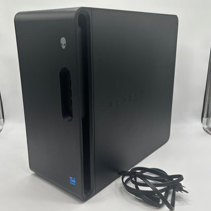 Alienware Aurora 16 i7-14700KF 3.40GHz 32GB RAM 1TB SSD Nvidia GeForce RTX 4070