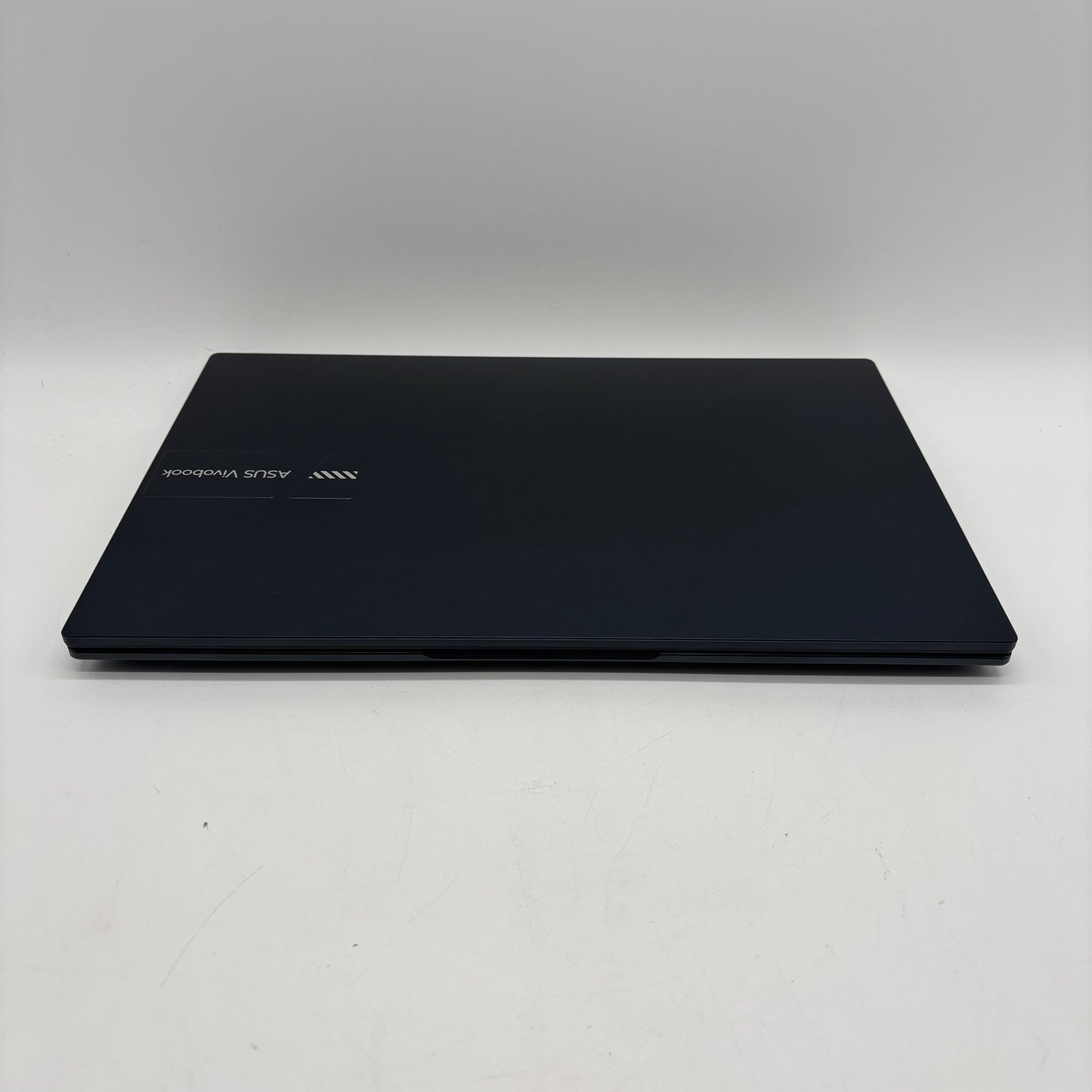 Asus Vivobook 14 X1404Z 14" i3-1215U 1.2GHz 8GB RAM 128GB SSD