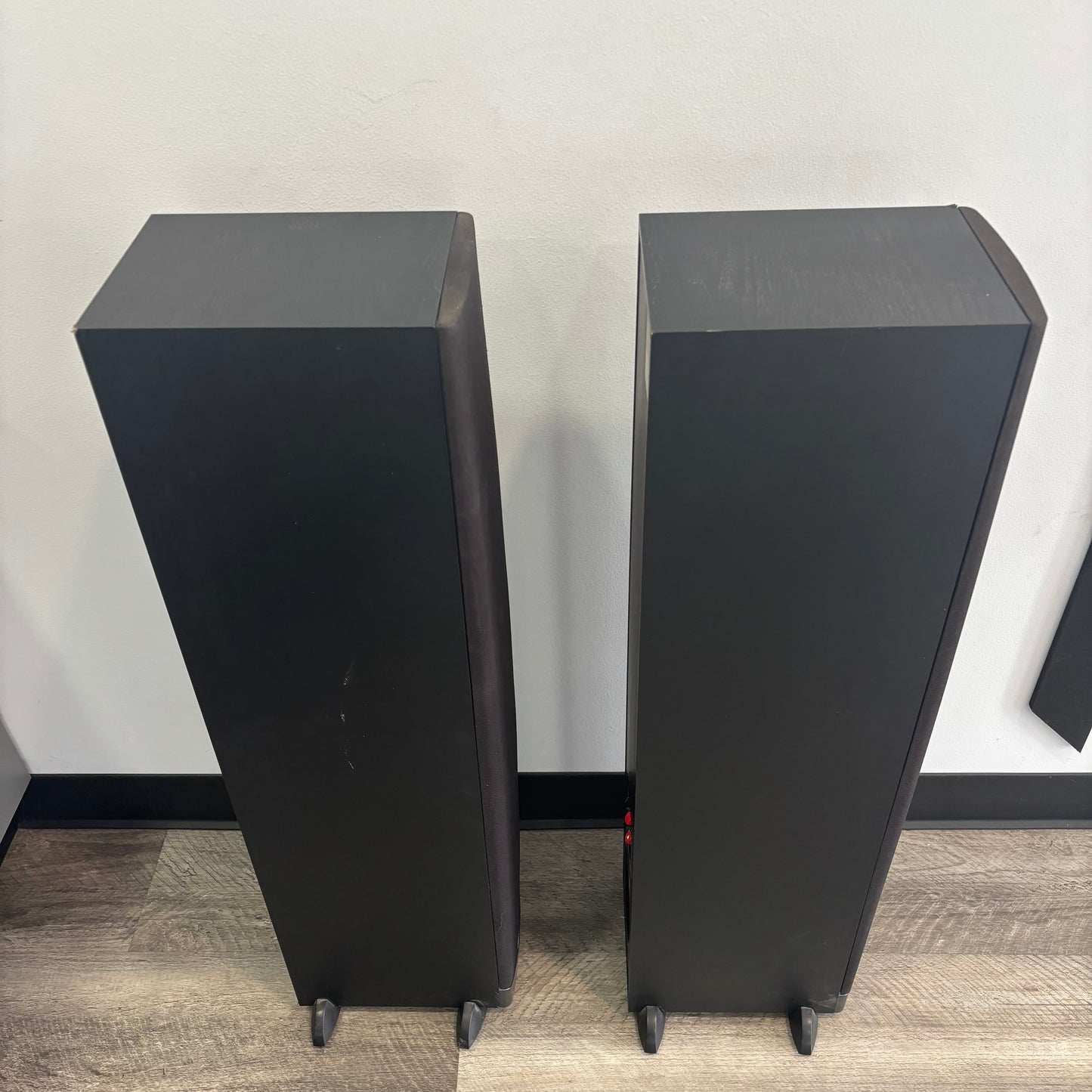 Klipsch RF10 Tower Speakers System Pair Black 04350645