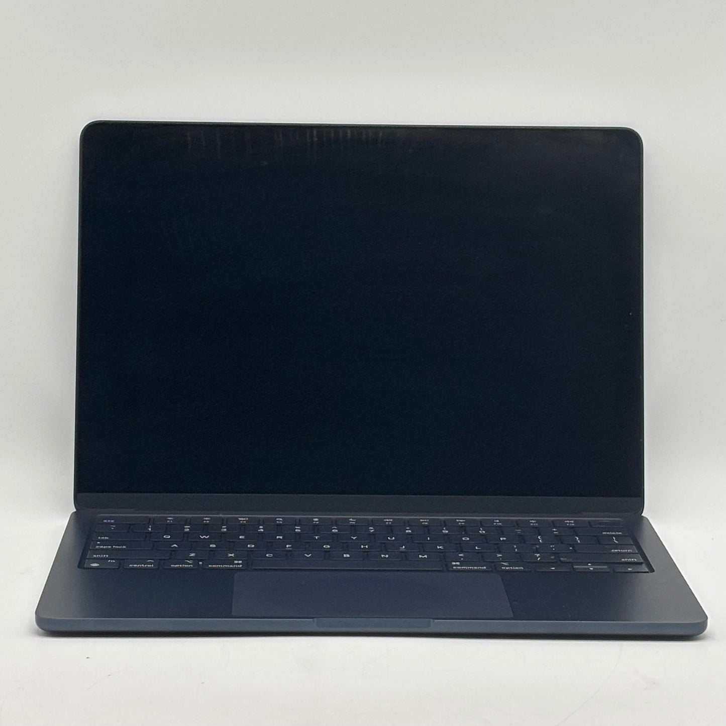 2022 Apple MacBook Air 13.6" M2 8C GPU 3.5GHz 8GB RAM 256GB SSD A2681