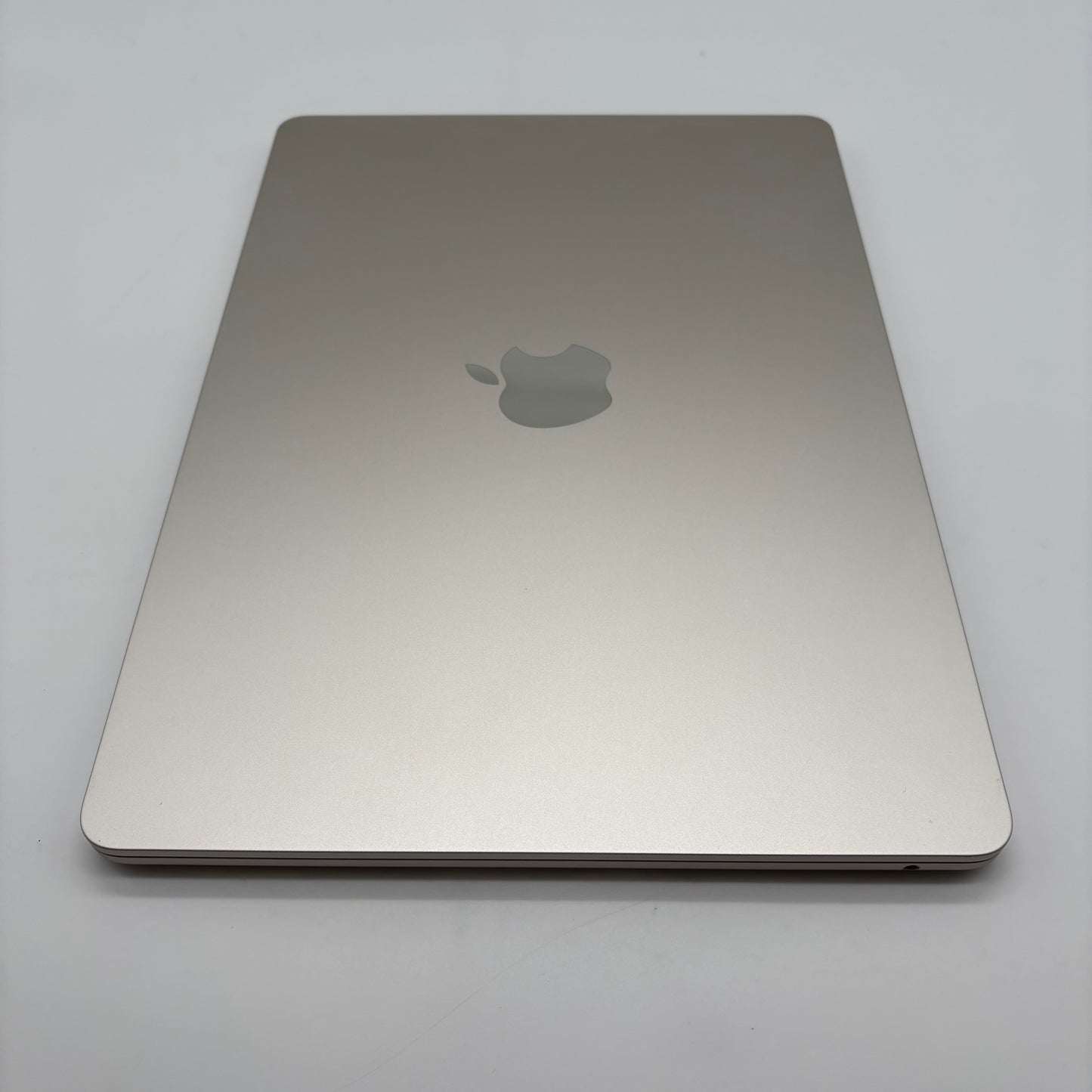 2025 Apple MacBook Air 13.6" M4 8 Core 4.5GHz 16GB RAM 256GB SSD A3240