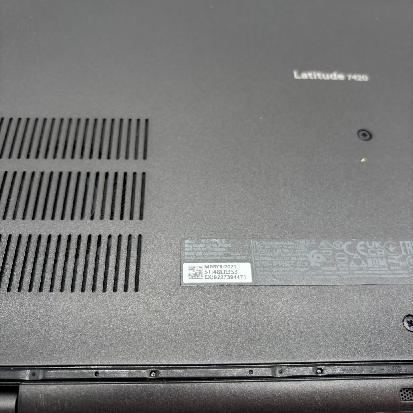 Dell Latitude 7420 14" i5-1145G7 2.6GHz 16GB RAM 256GB SSD