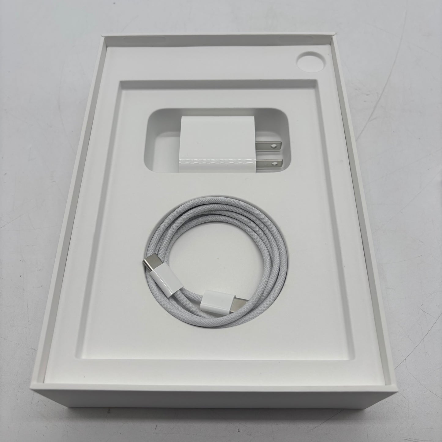 WiFi Only Apple iPad mini (A17 Pro) 128GB Starlight MXN83LL/A