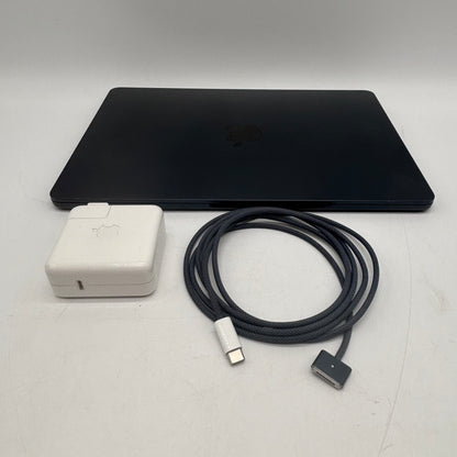 2022 Apple MacBook Air 13.6" M2 8C GPU 3.5GHz 8GB RAM 256GB SSD A2681