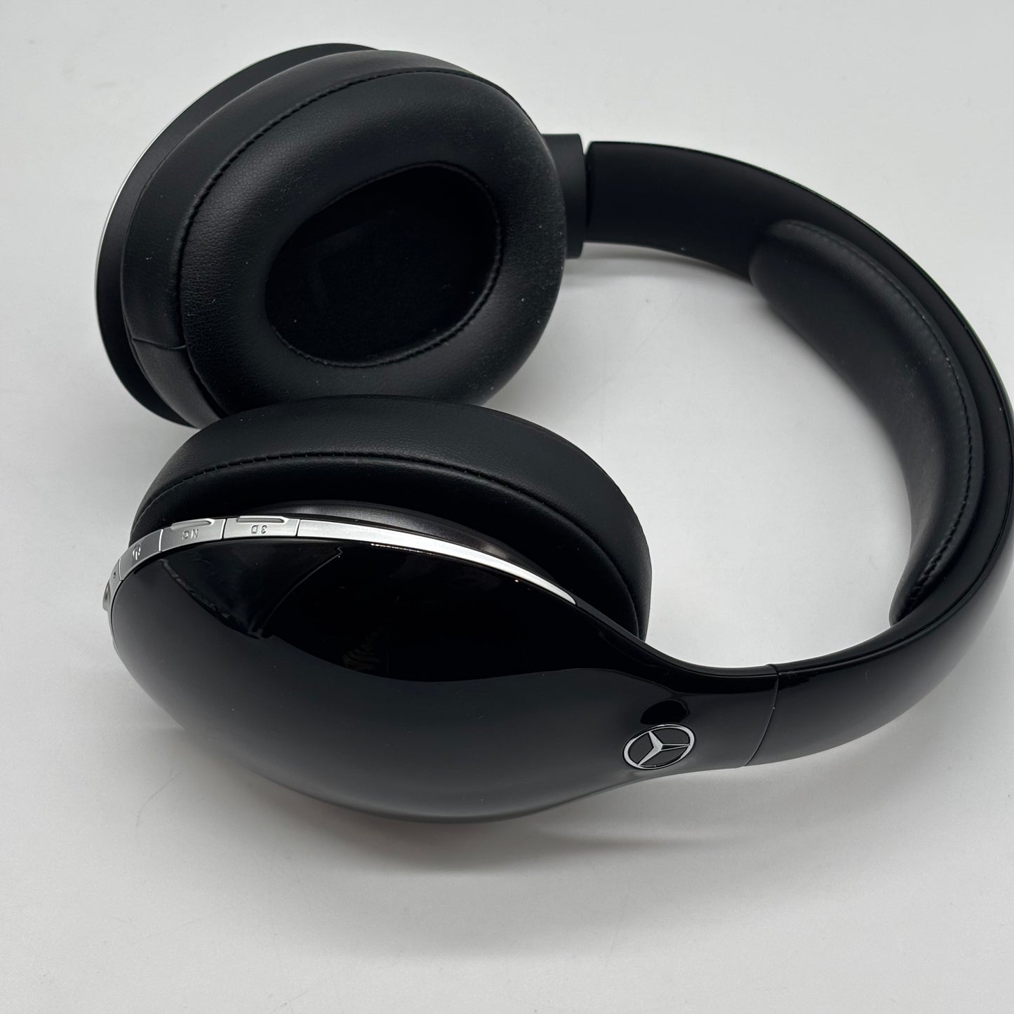  Mercedes Benz Bluetooh ANC Wireless Over-Ear Bluetooth Headphones