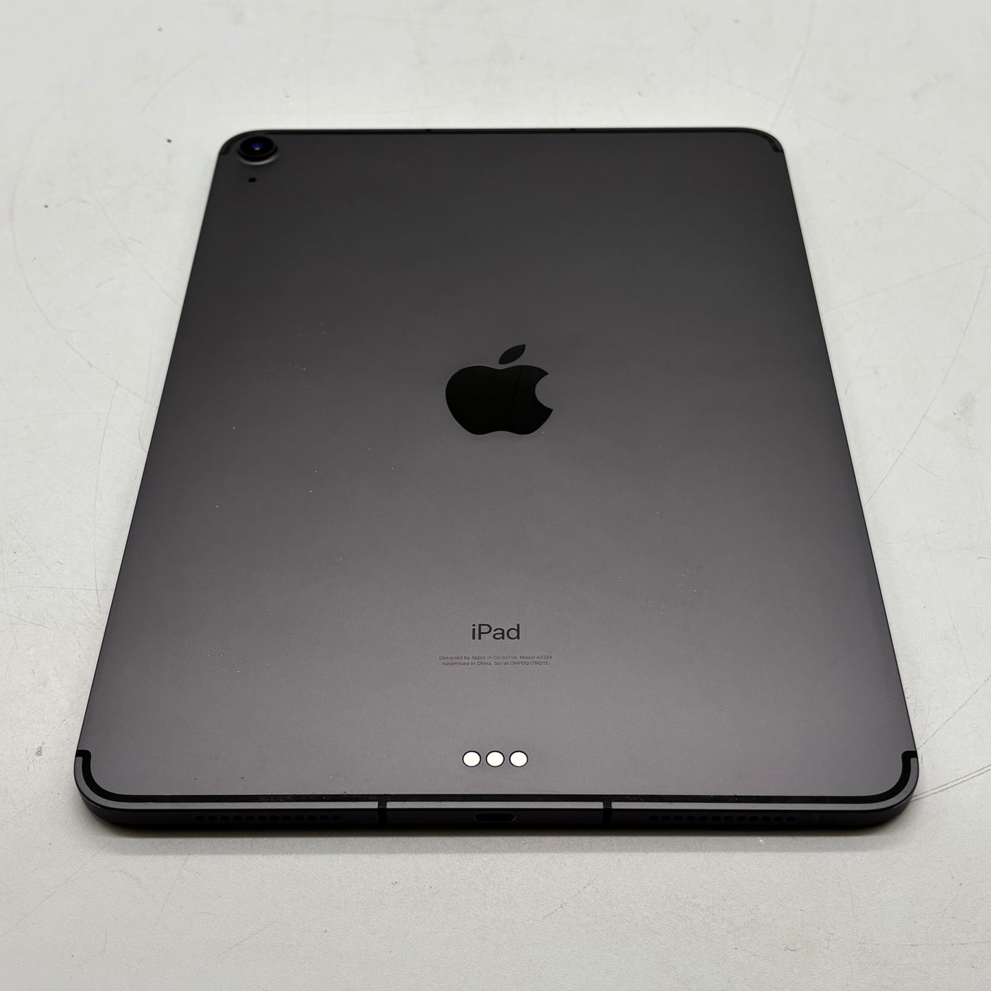 WiFi Only Apple iPad 4th Gen 256GB 26.6 Space Gray MYJ32LL/A