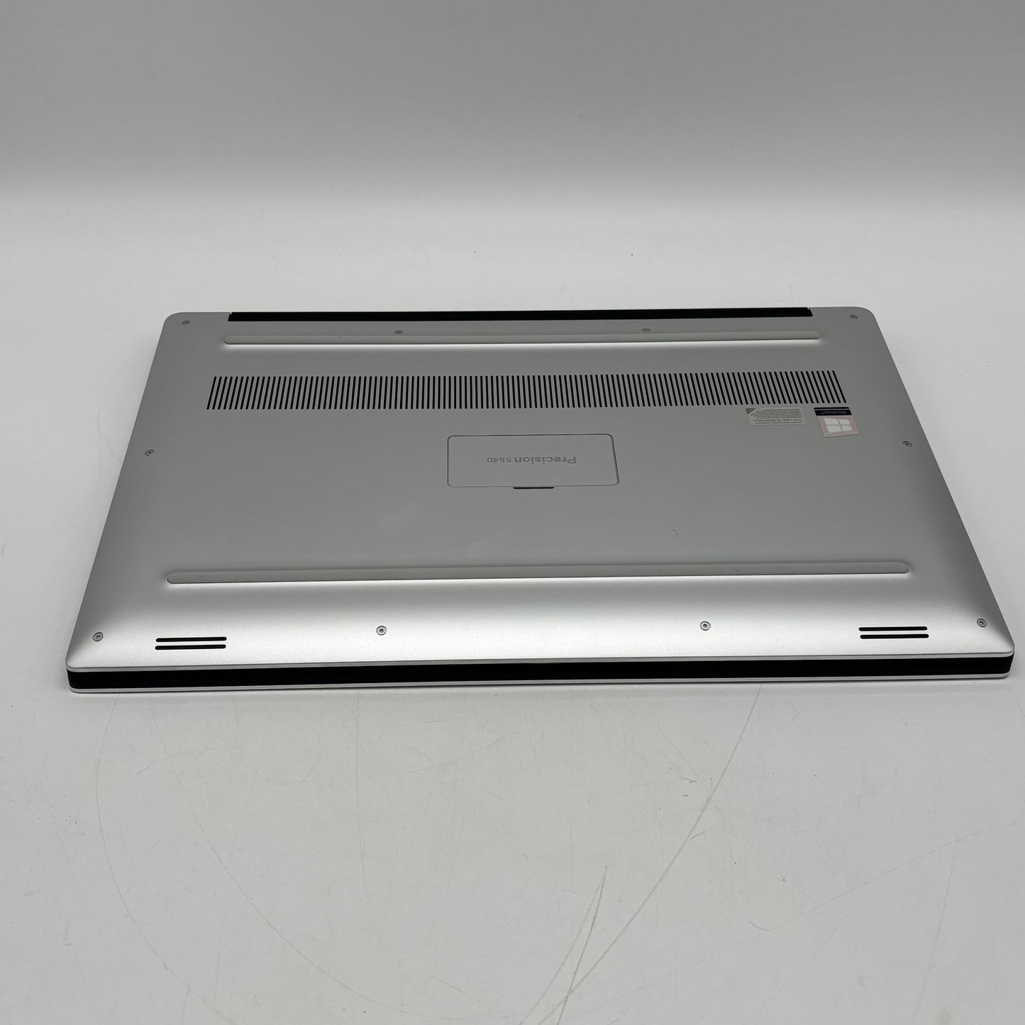 Dell Precision 5540 15.6" i7-9850H 2.6GHz 16GB RAM 512GB SSD