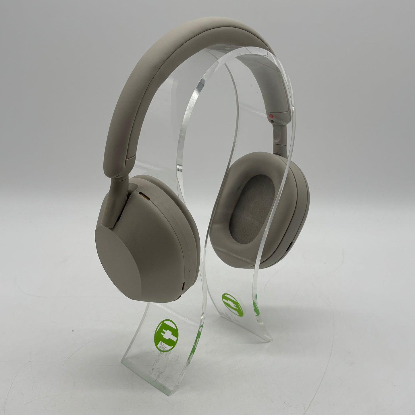 Sony WH-1000XM5 Silver Noise-Cancelling Wireless Over-Ear Bluetooth Headphones