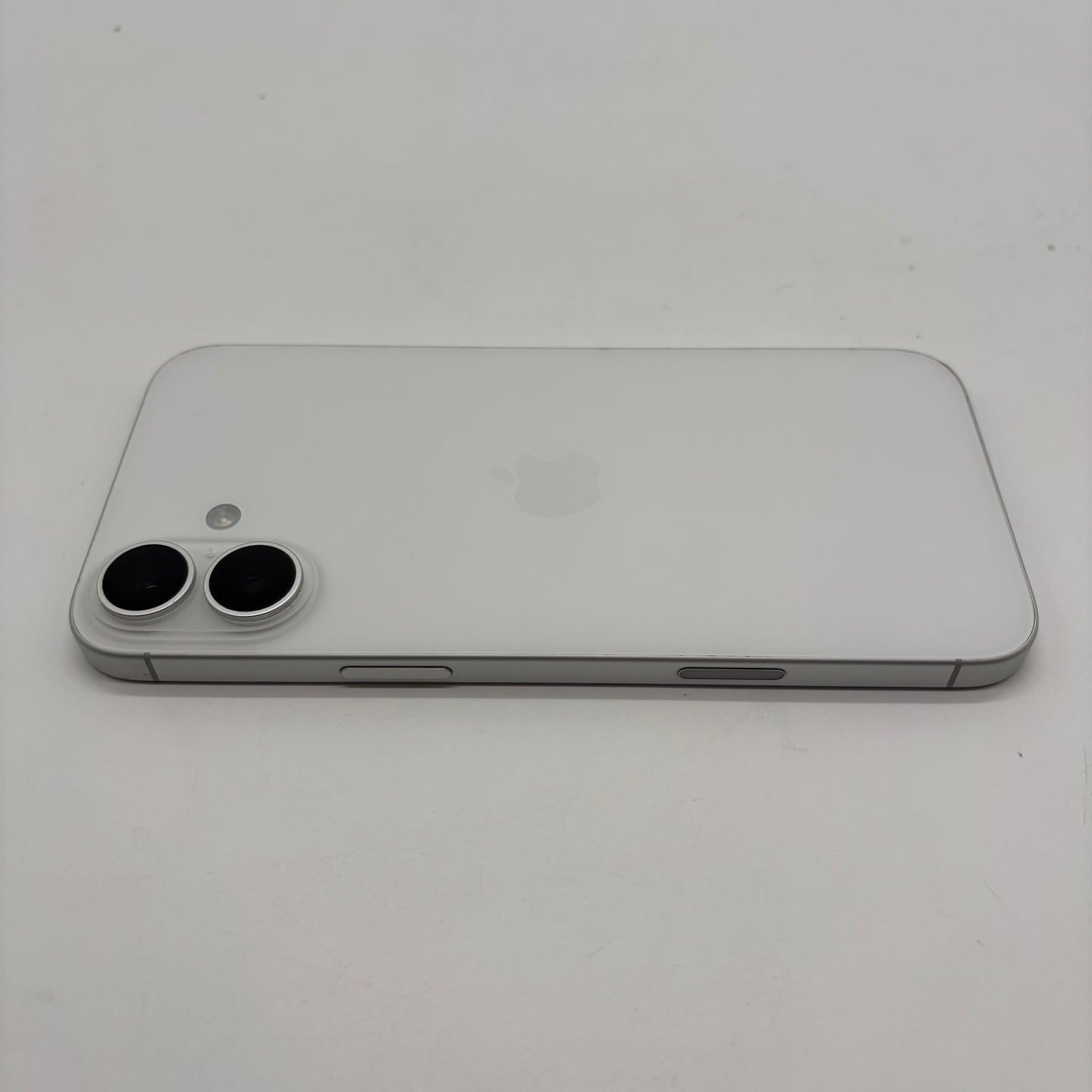T-Mobile Apple iPhone 16 Plus 128GB White MXUU3LL/A