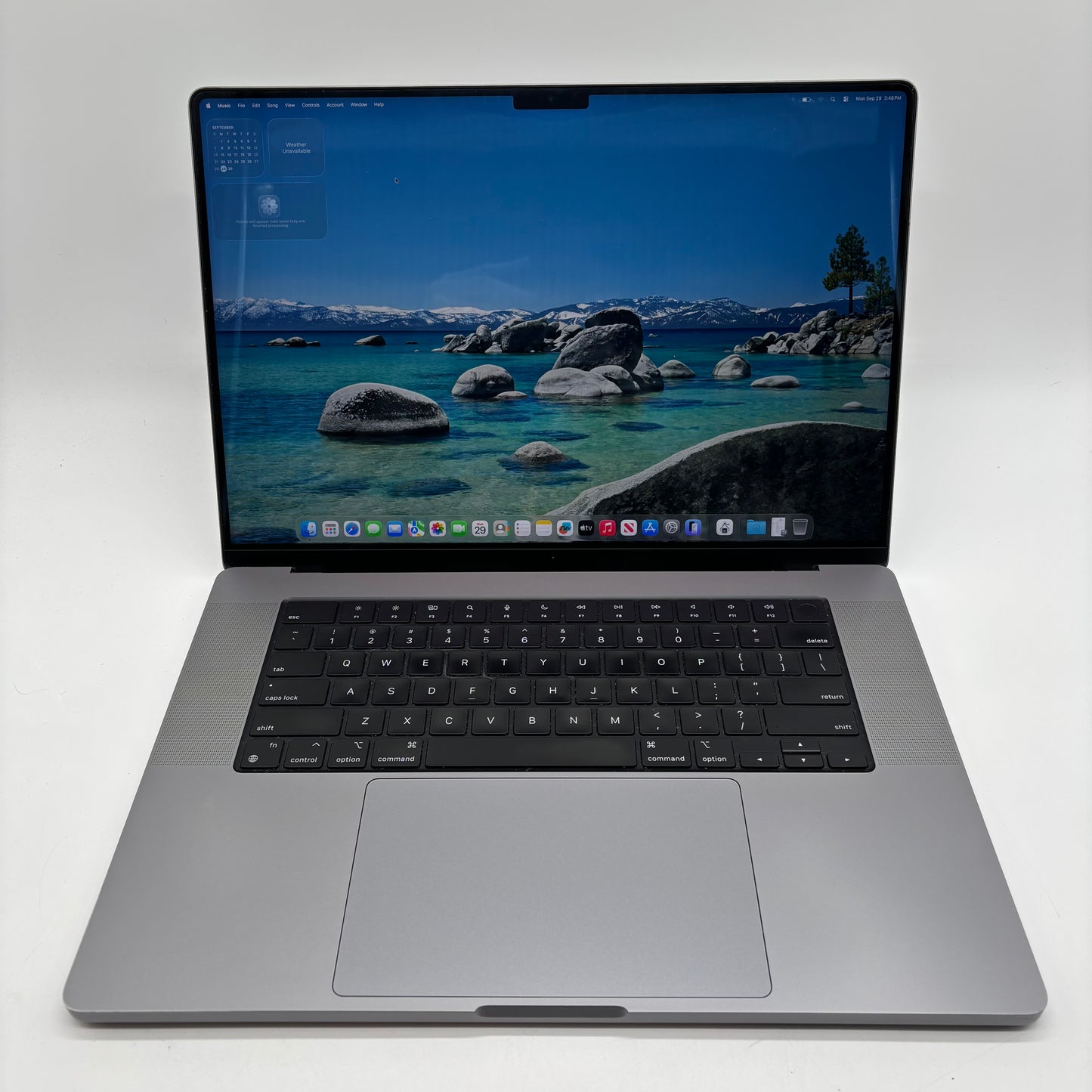 2021 Apple MacBook Pro 16" M1 Max 24C GPU 3.2GHz 32GB RAM 1TB SSD A2485