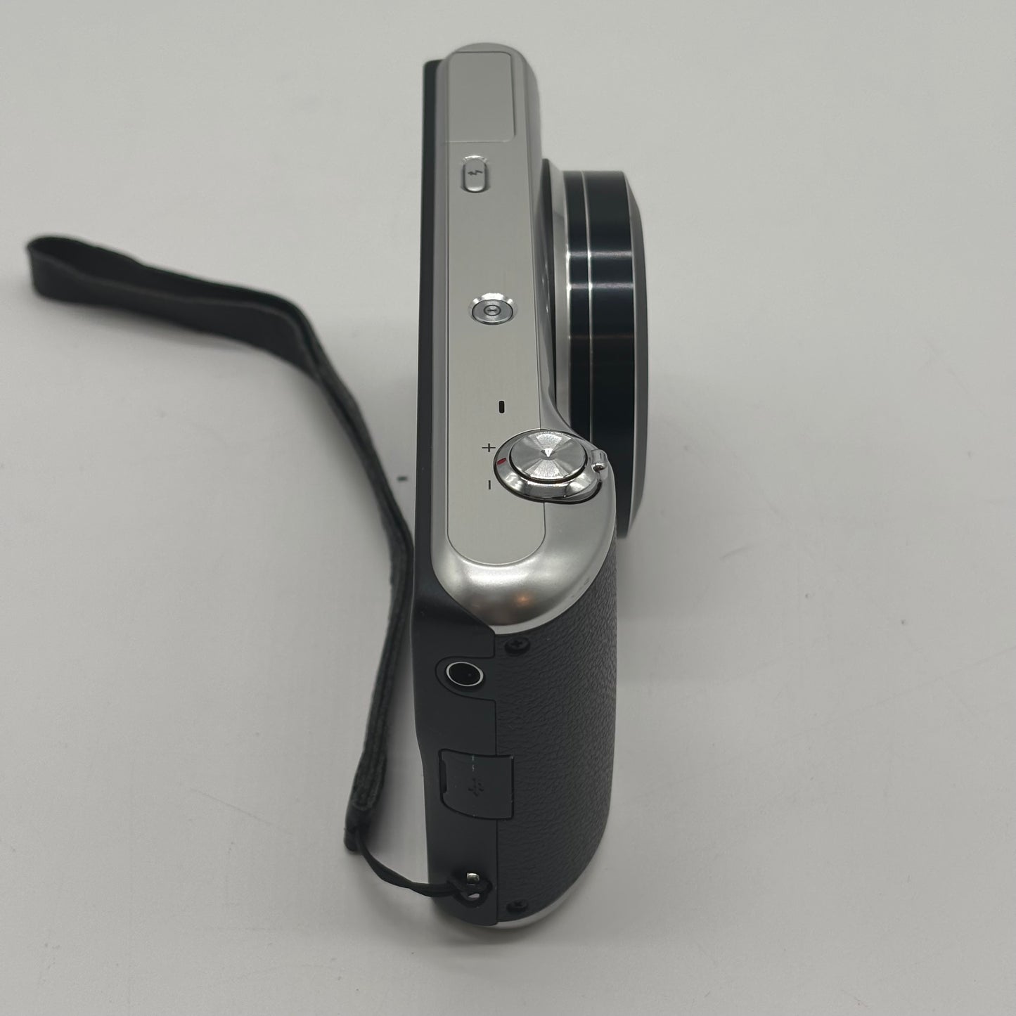 Samsung Galaxy Camera 2 Digital SLR Camera 21x Optical Zoom HD LCD