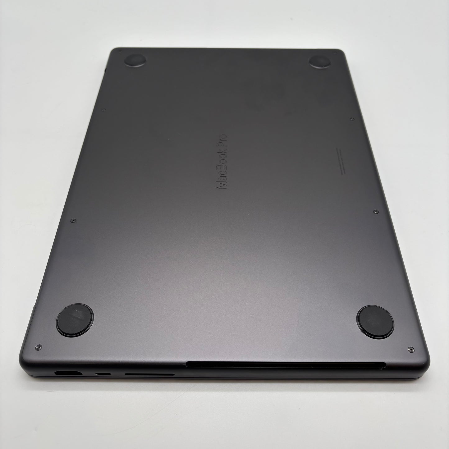 2023 Apple MacBook Pro 14" M3 Max 30 Core 4.0GHz 36GB RAM 1TB SSD A2992