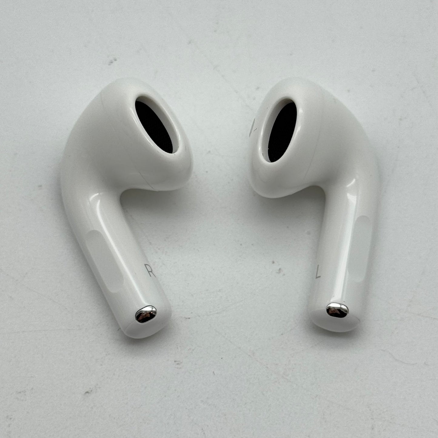 Apple AirPods 4th Gen with USB-C Charging Case A3050 Bluetooth Wireless