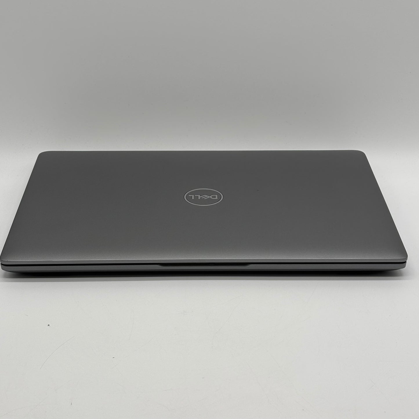 Dell Latitude 5450 14" Core Ultra 5 135U 2.1GHz 16GB RAM 256GB SSD