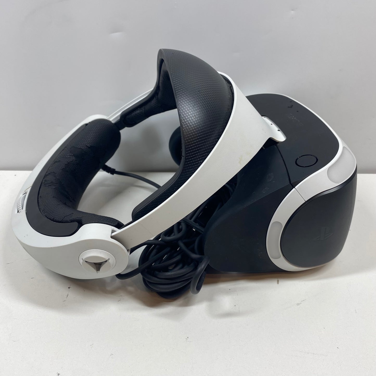 Sony Playstation VR Virtual Reality VR Headset White/Black CUH-ZVR2