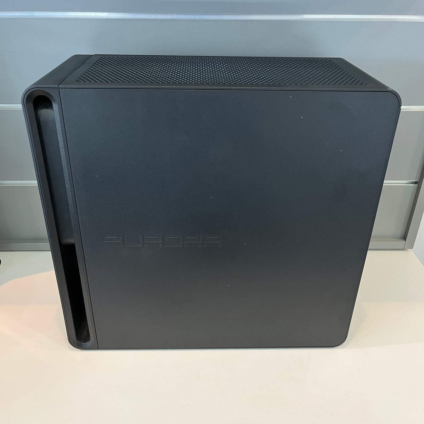 Alienware Aurora R16 i9-14900KF 3.20GHz 32GB RAM 500GB SSD GeForce RTX 4090