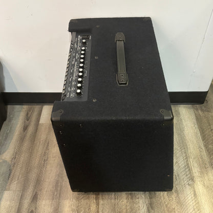 Roland KC 600 Stereo Mixing Keyboard Amplifier KC 600