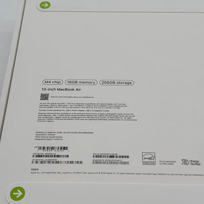 New 2025 Apple MacBook Air 13.6" M4 8 Core 4.5GHz 16GB RAM 256GB SSD A3240