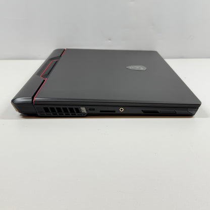 MSI Raider GE78 HX 13V 17" i7-13700HX 2.1GHz 16GB RAM 1TB SSD 512GB SSD RTX 4070