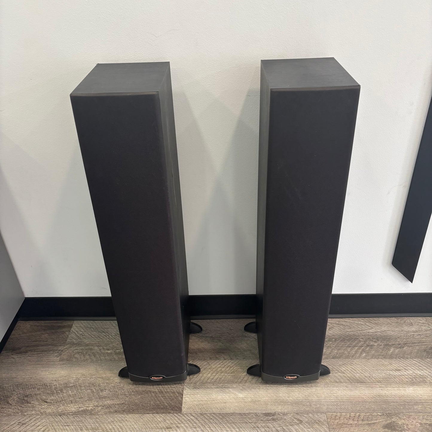 Klipsch RF10 Tower Speakers System Pair Black 04350645