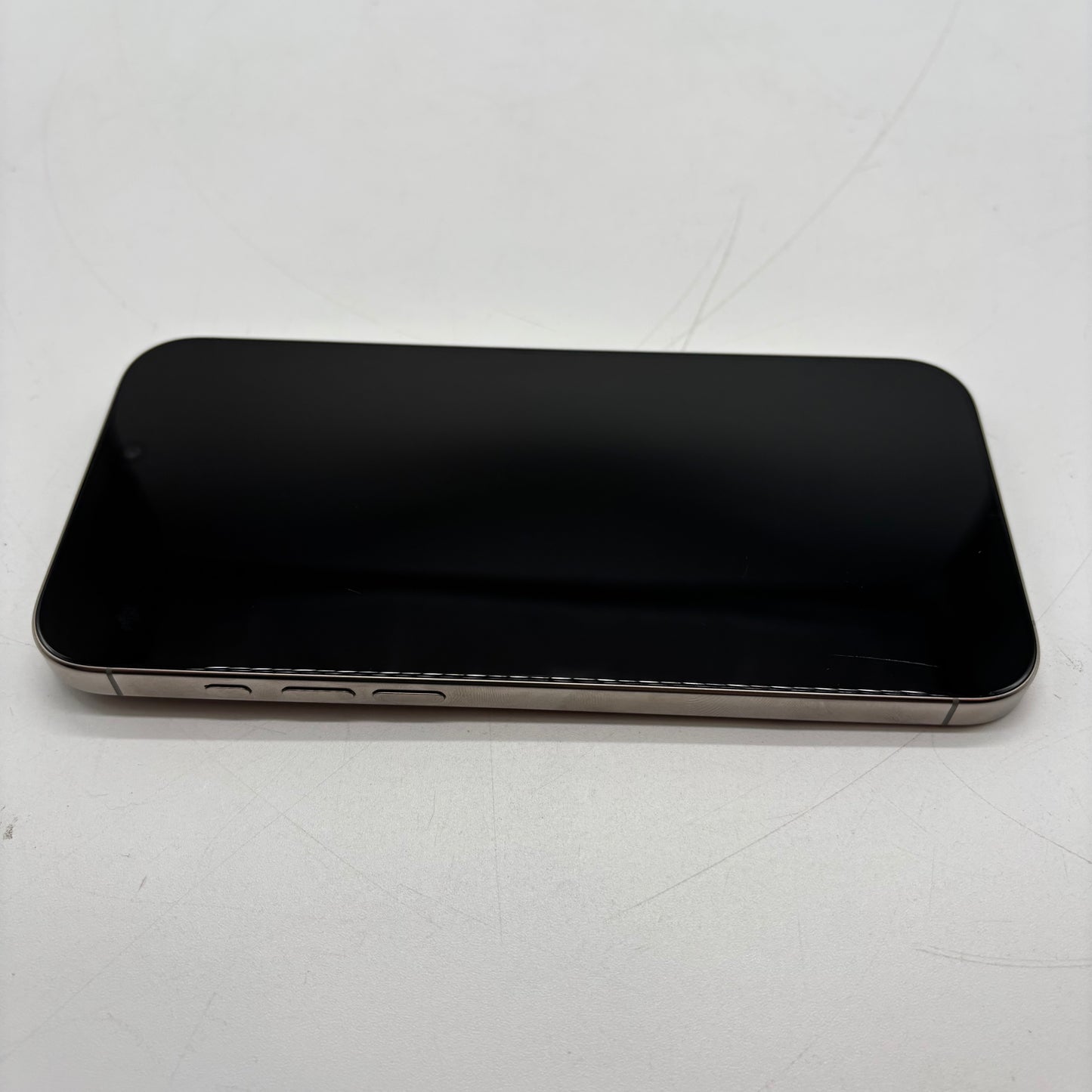 Unlocked Apple iPhone 16 Pro Max 512GB 26.1 Natural Titanium MYWA3LL/A