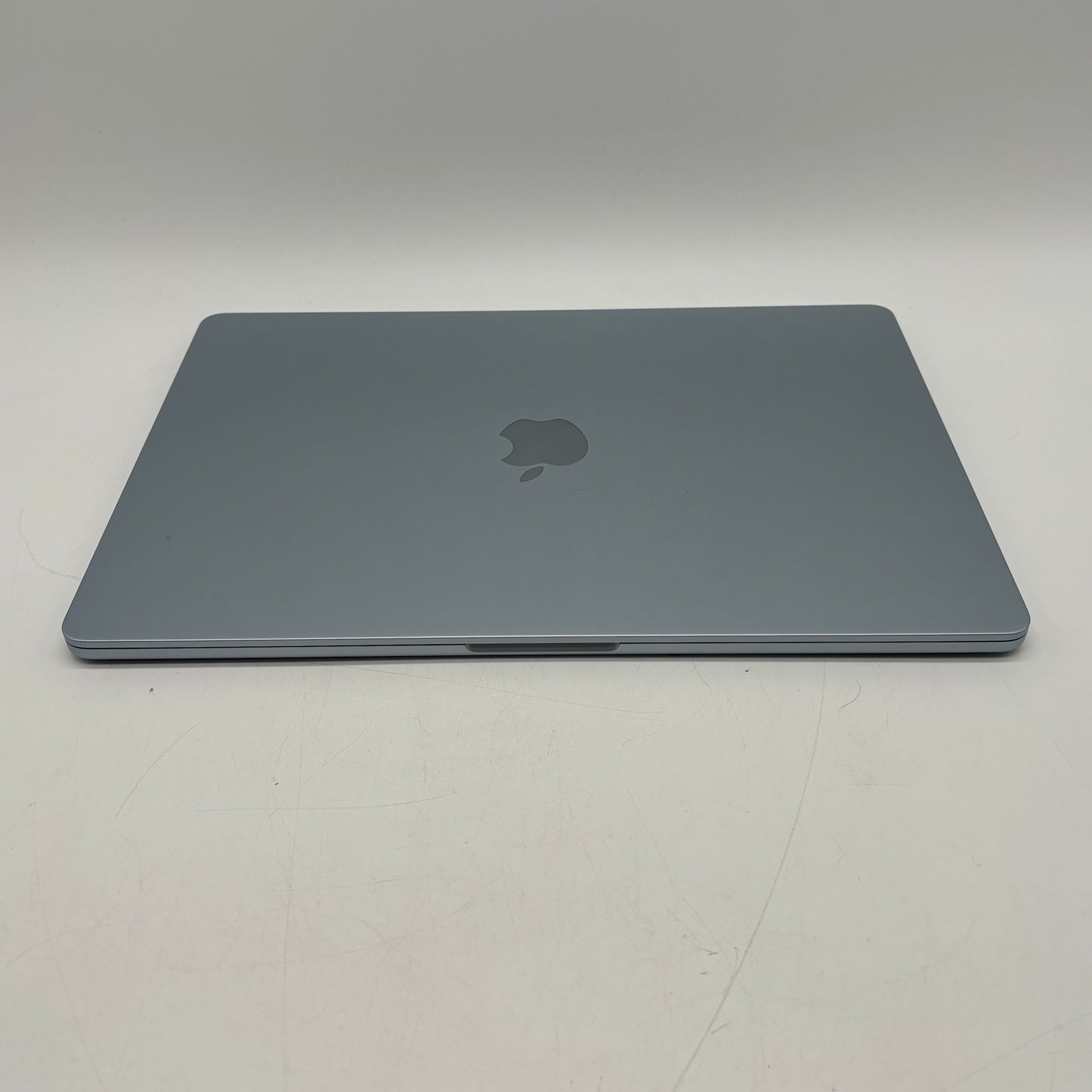 2025 Apple MacBook Air 15" M4 10C GPU 4.5GHz 24GB RAM 512GB SSD A3241