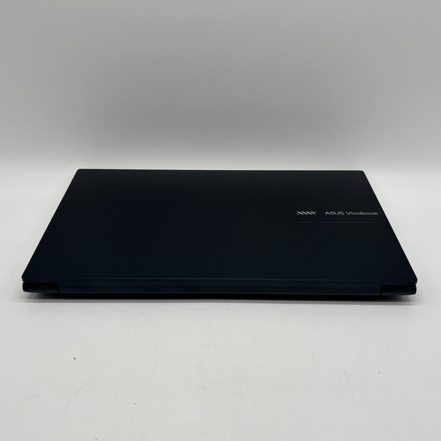 Asus Vivobook 14 X1404Z 14" i3-1215U 1.2GHz 8GB RAM 128GB SSD