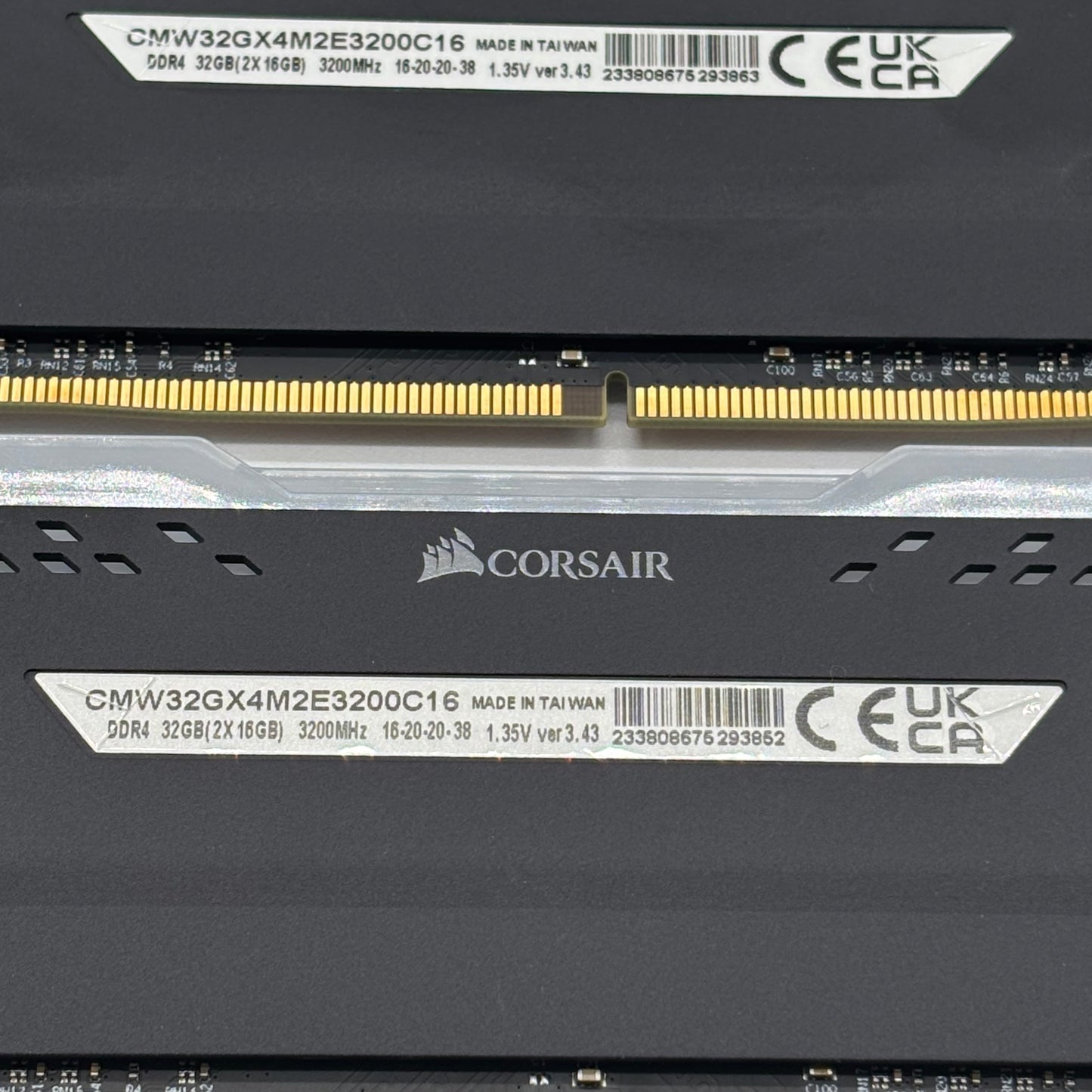 Corsair Vengeance RGB Pro 32GB (2x16GB) RAM DDR4 3200MHz