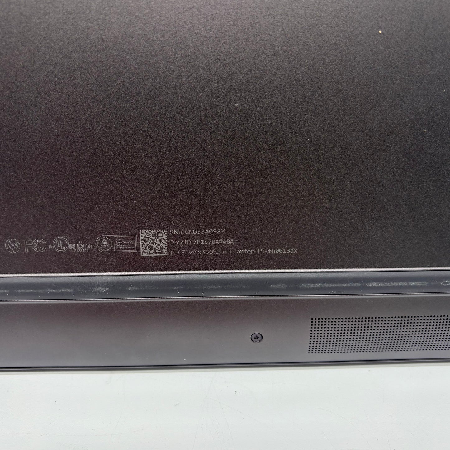 HP Envy x360 15-FH0013DX 15.6" Ryzen 5 7530U 2.0GHz 8GB RAM 256GB SSD 2 in 1 Laptop