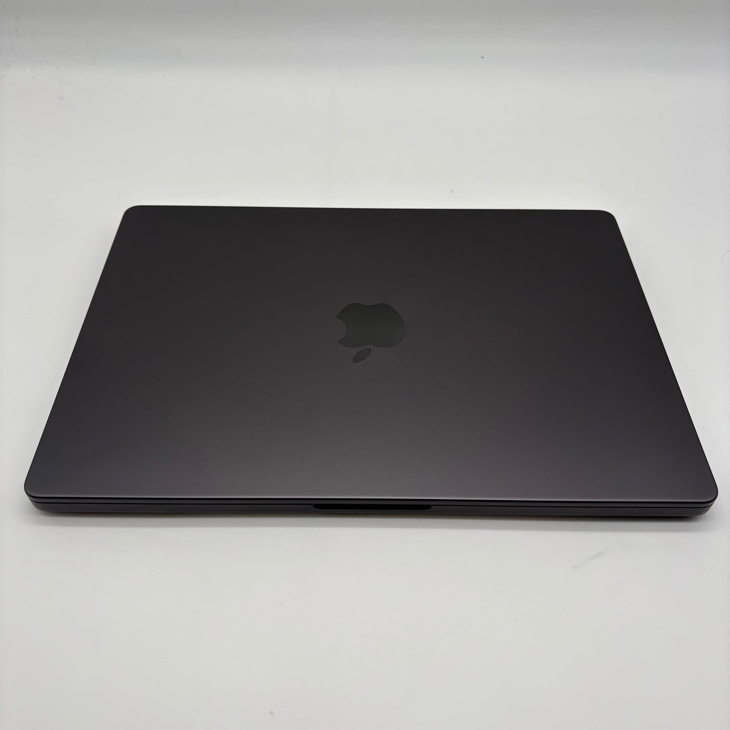 2023 Apple MacBook Pro 14" M3 Max 30 Core 4.0GHz 36GB RAM 1TB SSD A2992