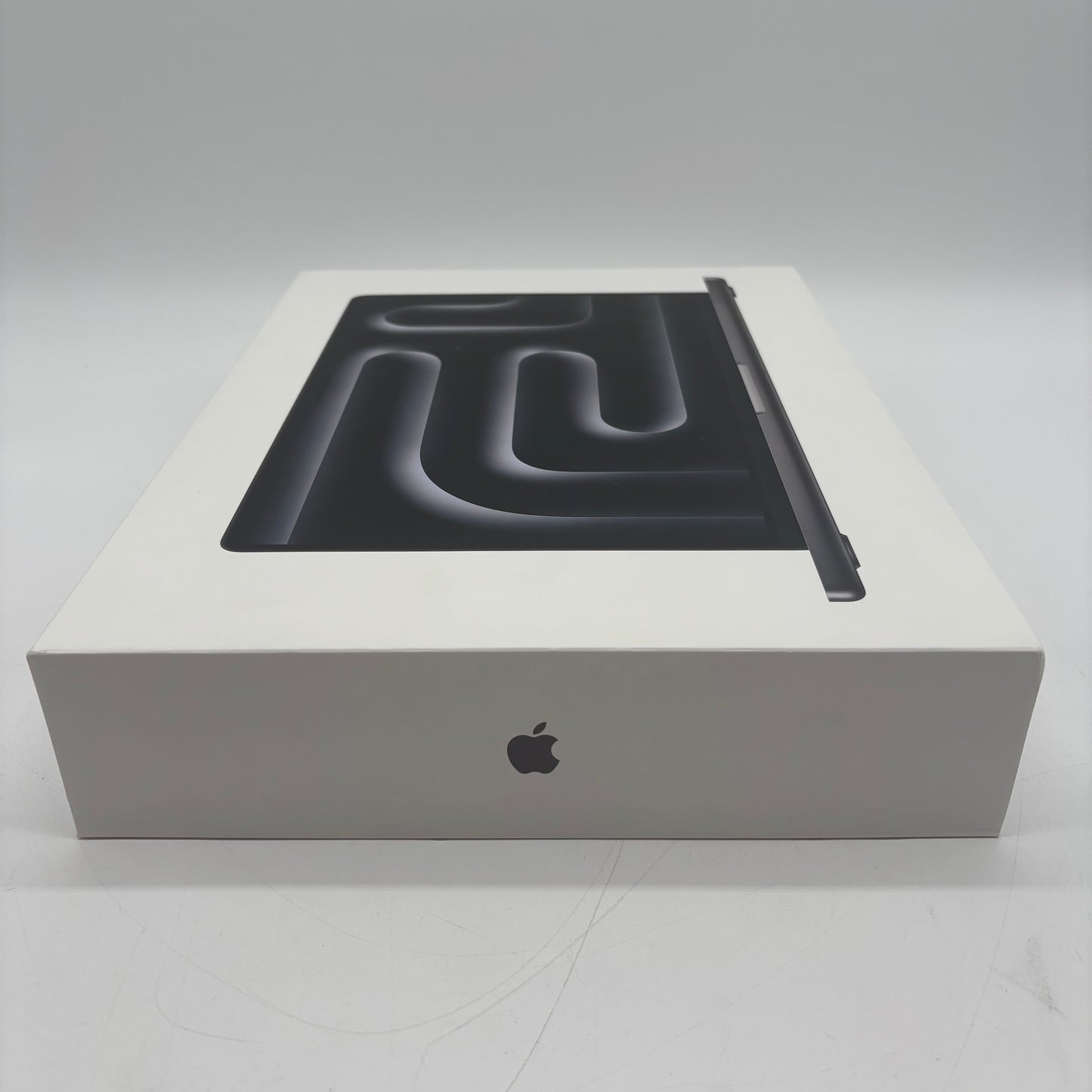 New 2025 Apple MacBook Pro 14" M5 10 Core 4.6GHz 16GB RAM 512GB SSD A3434