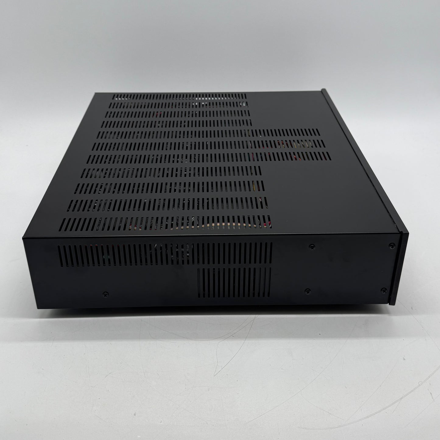 AudioSource AMP1200VS Multi-Zone Power Amplifier  AMP1200VS