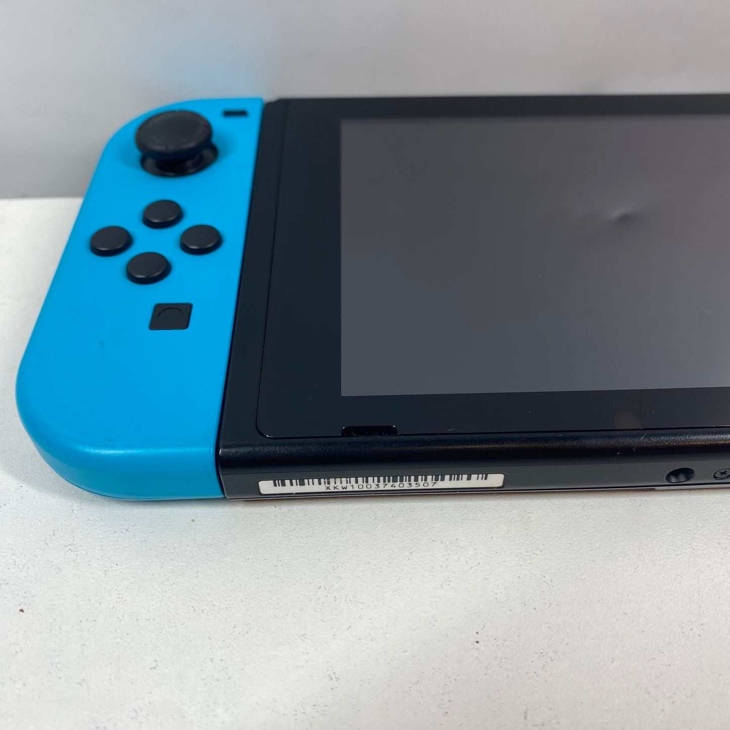 Nintendo Switch v2 Video Game Console HAC-001(-01)  Red/Blue