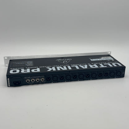 Behringer Ultralink Pro  Splitter/Mixer MX882