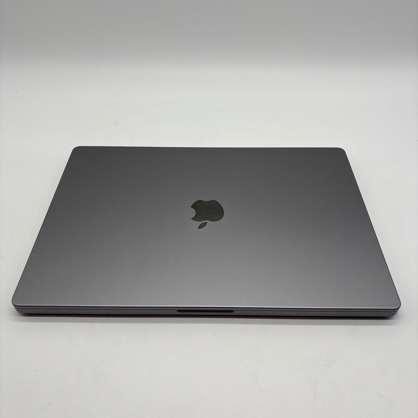 2021 Apple MacBook Pro 16" M1 Pro 16C GPU 3.2GHz 16GB RAM 512GB SSD A2485