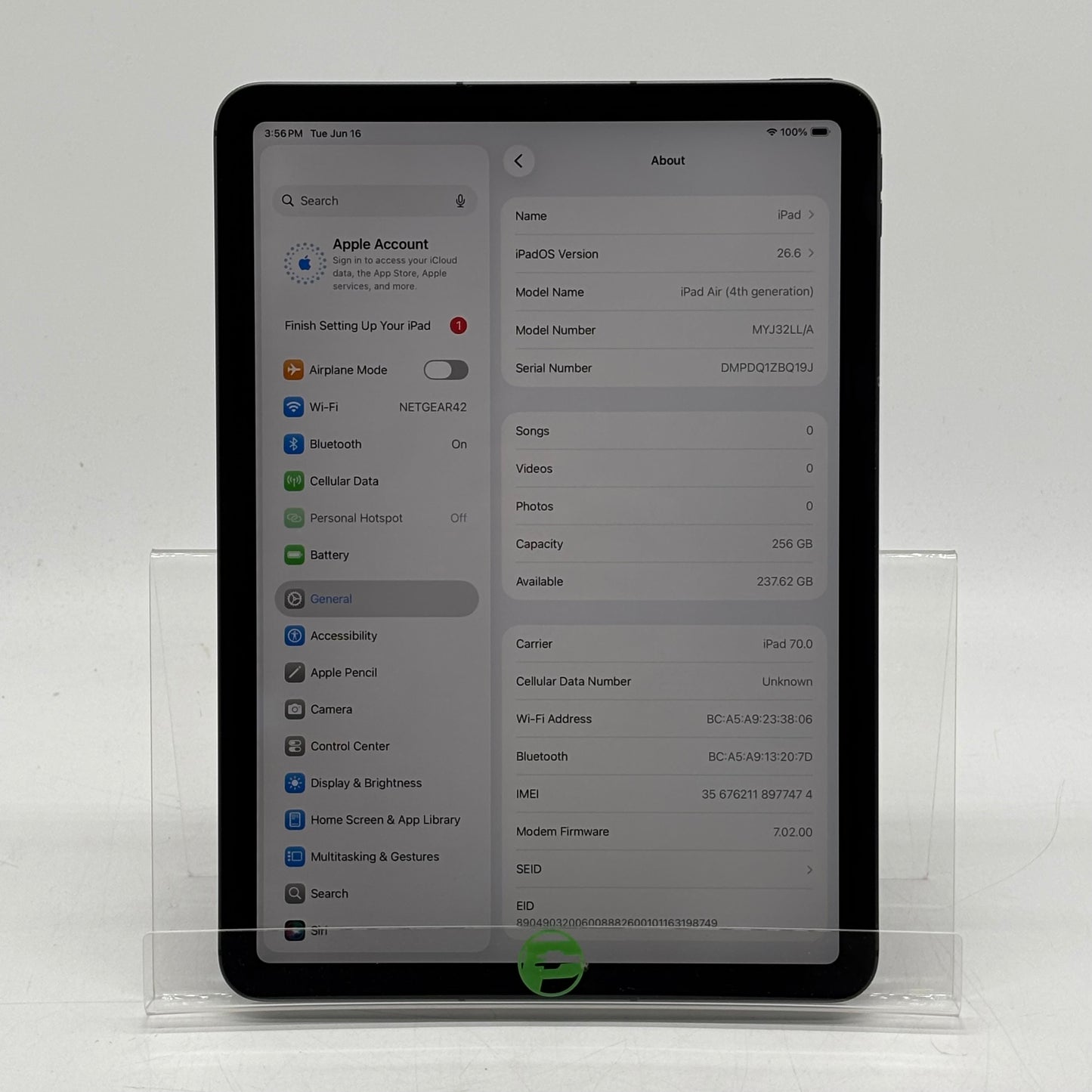 WiFi Only Apple iPad 4th Gen 256GB 26.6 Space Gray MYJ32LL/A