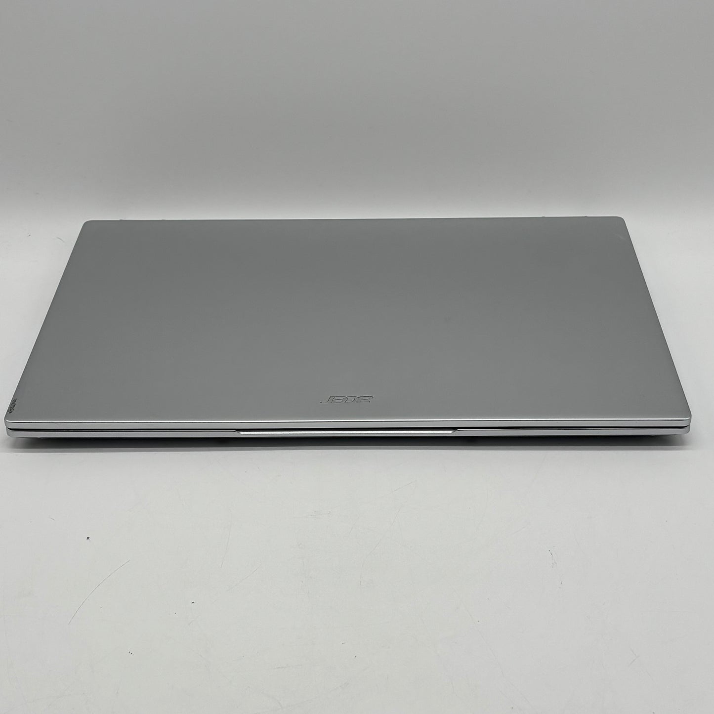 Acer Swift 3 SF314-512-52MZ 14" i5-1240P 1.7GHz 16GB RAM 512GB SSD