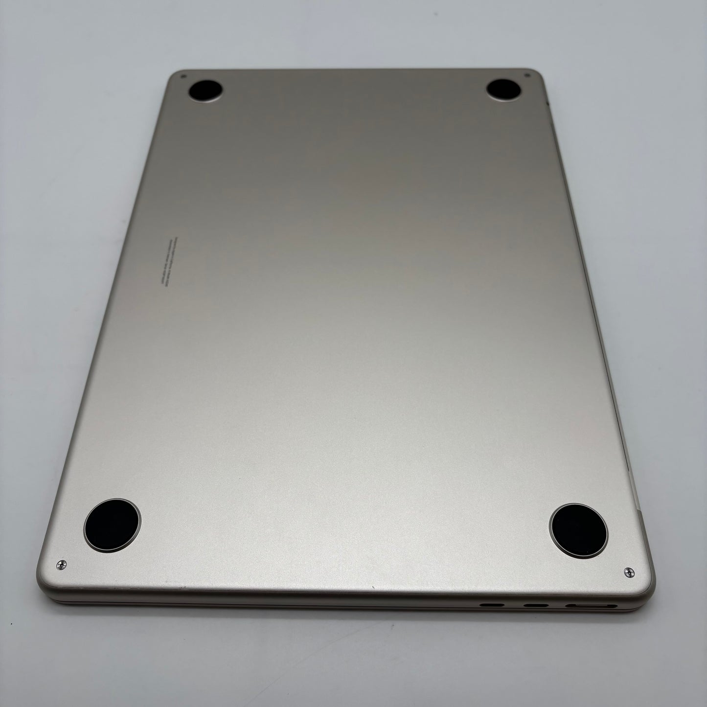 2025 Apple MacBook Air 13.6" M4 8 Core 4.5GHz 16GB RAM 256GB SSD A3240