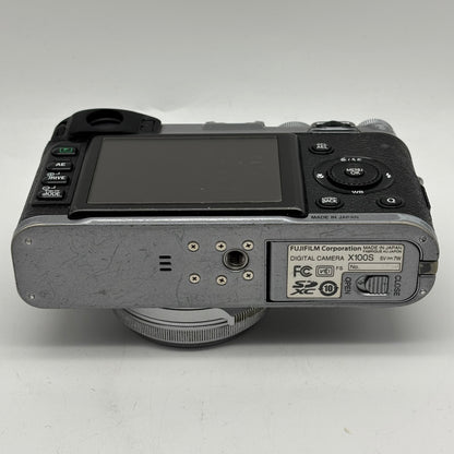 Fujifilm X100S 16.0MP Digital Camera