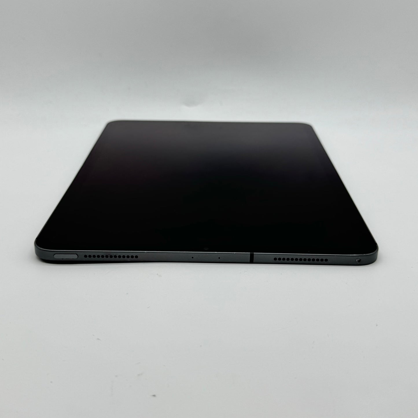 Broken Unlocked Apple iPad Pro 11" 1st Gen 64GB 16 A2013