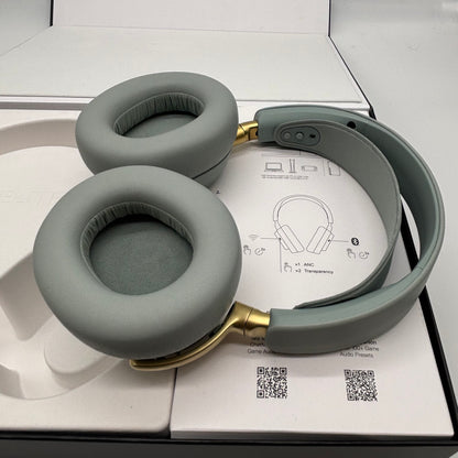 SteelSeries Arctis Nova Elite Hi-Res Wireless Gaming Headset 