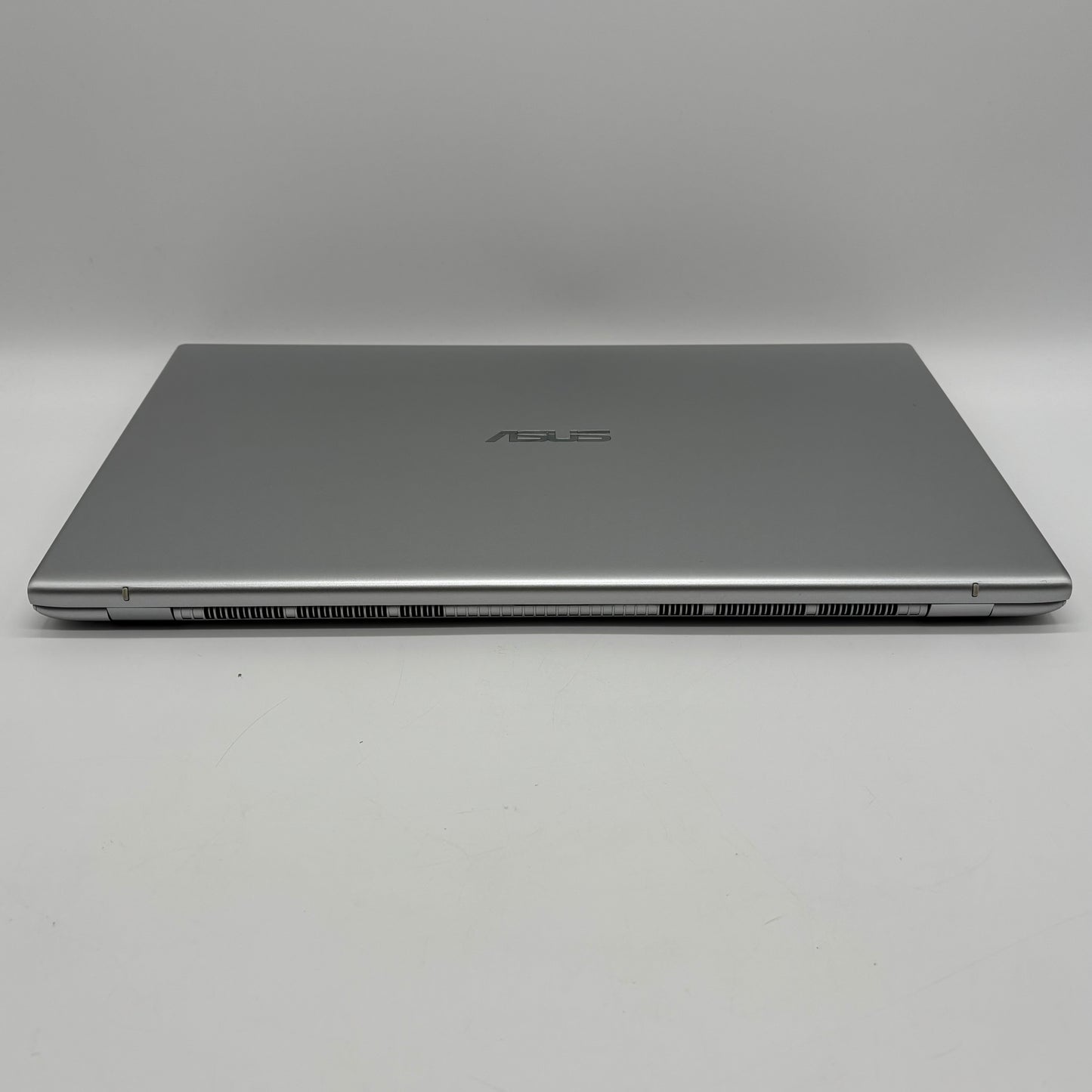 Asus Vivobook 17 X712J 17.3" i5-1035G1 1.0GHz 12GB RAM 500GB SSD