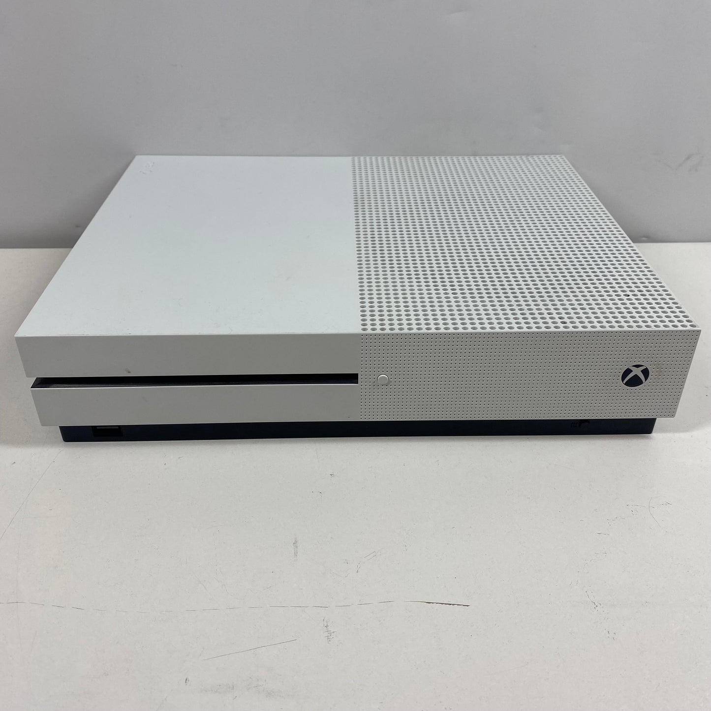 Microsoft Xbox One S 1TB Console Gaming System White 1681