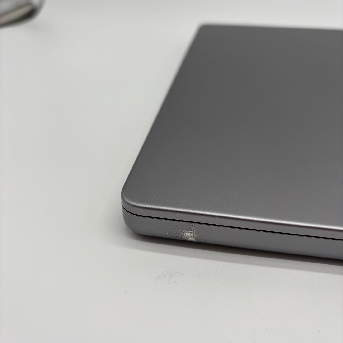 2021 Apple MacBook Pro 16" M1 Max 32C GPU 3.2GHz 64GB RAM 4TB SSD G14X5LL/A
