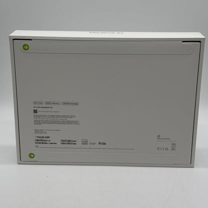 New 2025 Apple MacBook Air 13.6" M4 8 Core 4.5GHz 16GB RAM 256GB SSD A3240