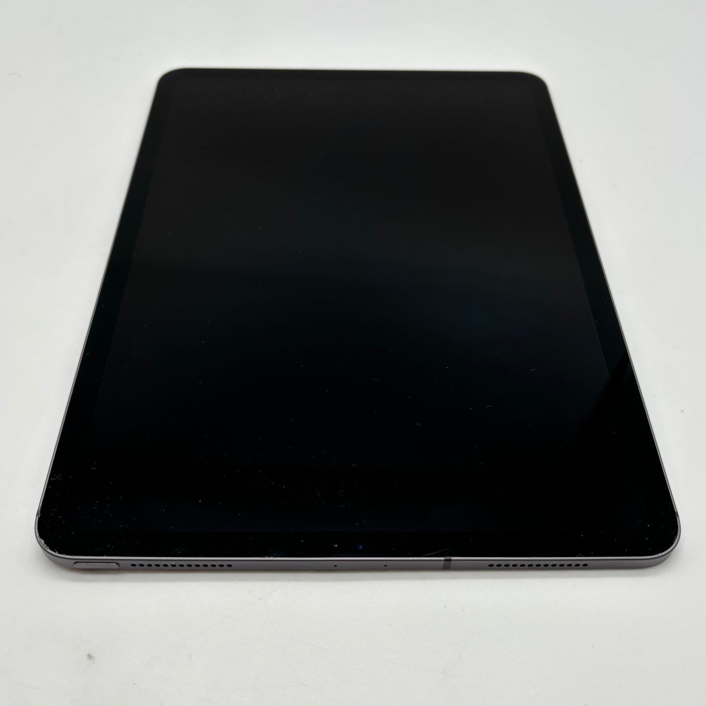 Unlocked Apple iPad Pro 11" 1st Gen 64GB Space Gray MU0P2LL/A