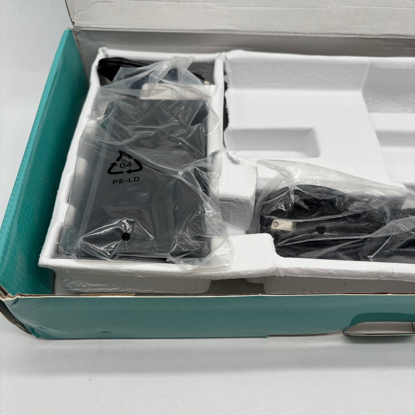 tp-Link 16 Gigabit 0160600188 Desktop Switch TL-SG116P